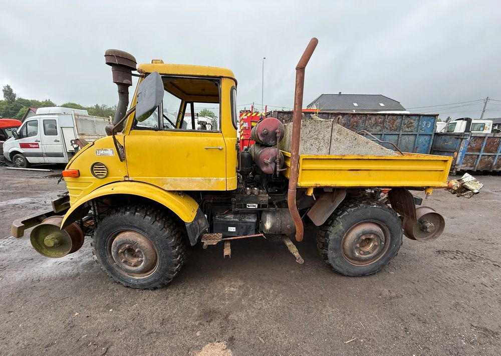 Mercedes-Benz UNIMOG 406B - Komunalinė/ Specializuota technika: foto 2 Mercedes-Benz UNIMOG 406B - Komunalinė/ Specializuota technika: foto 2