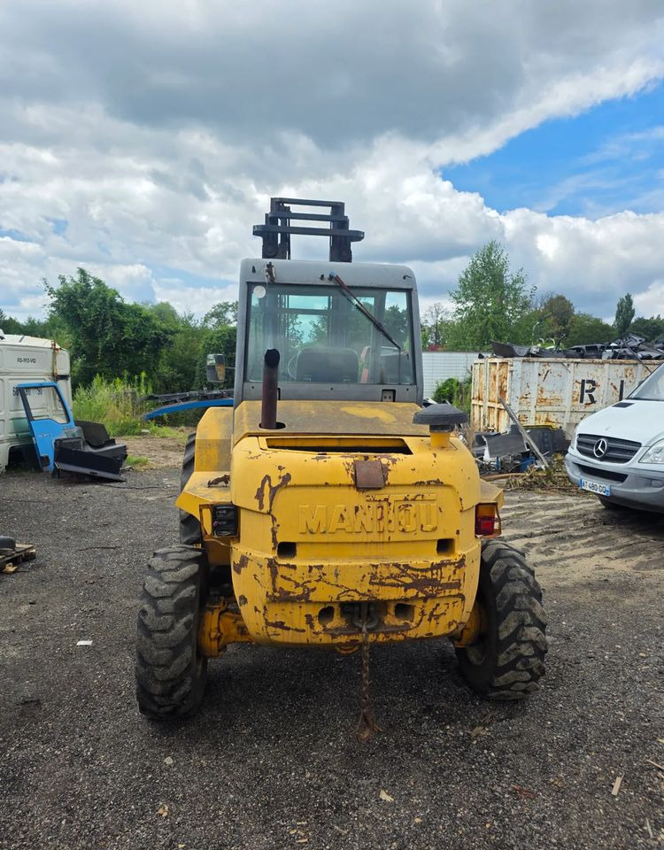 Manitou M26.4 Terenowy 4x4 5,5m - Krautuvas-visureigis: foto 4 Manitou M26.4 Terenowy 4x4 5,5m - Krautuvas-visureigis: foto 4