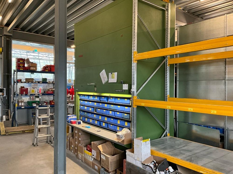 Metalo apdirbimo staklės KARDEX: foto 1