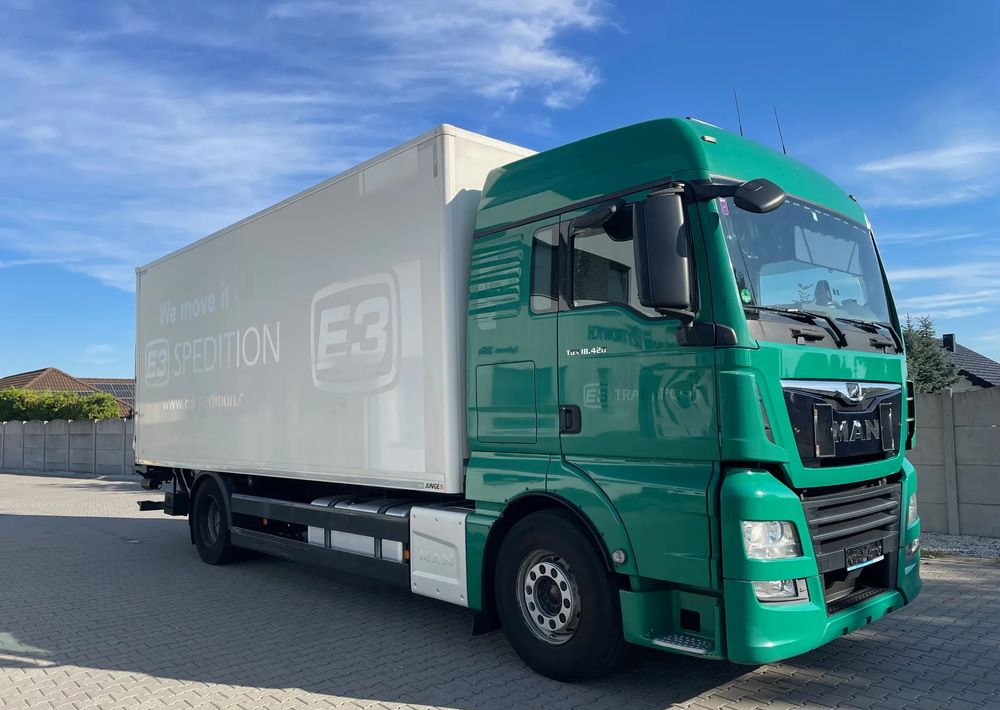 MAN TGX 18.420/ KONTENER 7,2m - Furgonas sunkvežimis: foto 4 MAN TGX 18.420/ KONTENER 7,2m - Furgonas sunkvežimis: foto 4