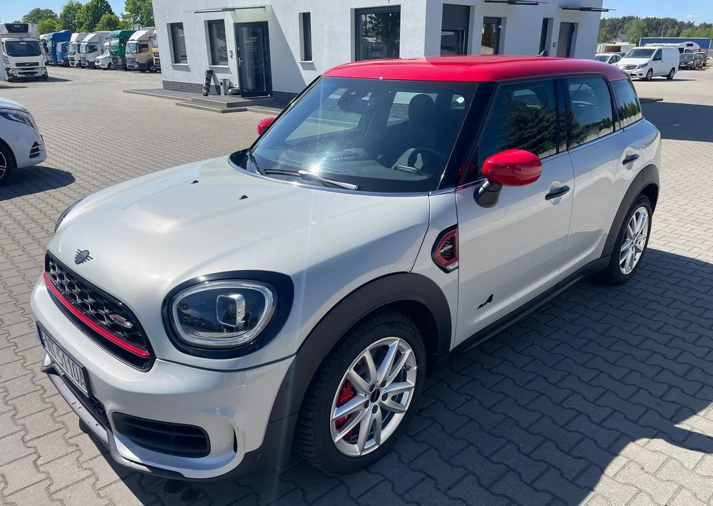 MINI John Cooper Works Countryman All4 - Visureigis: foto 3 MINI John Cooper Works Countryman All4 - Visureigis: foto 3