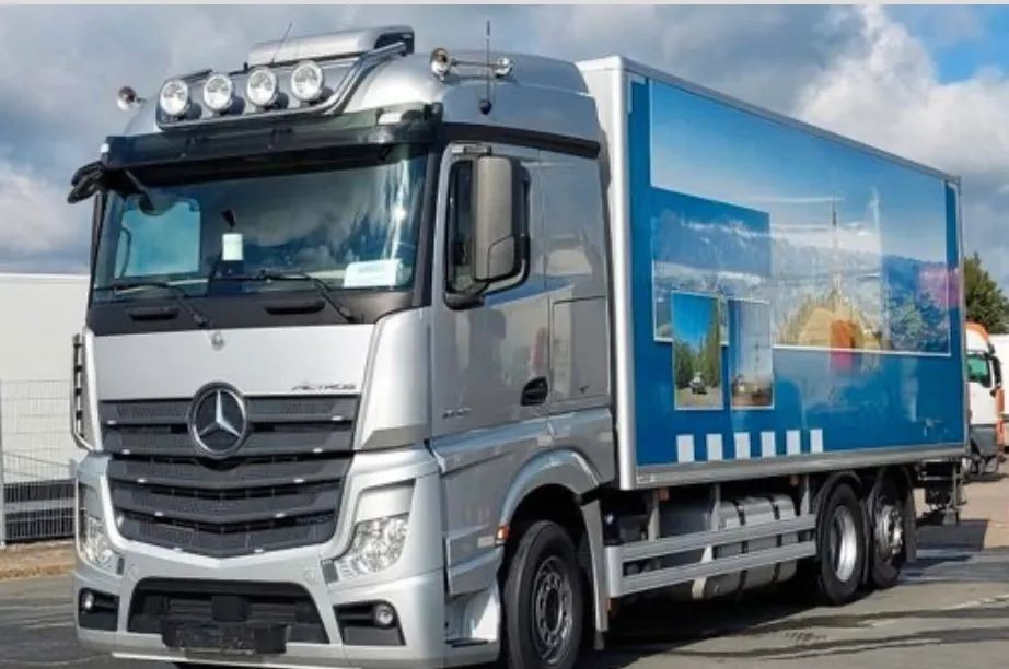 Mercedes-Benz ACTROS 2542 - Furgonas sunkvežimis: foto 1 Mercedes-Benz ACTROS 2542 - Furgonas sunkvežimis: foto 1