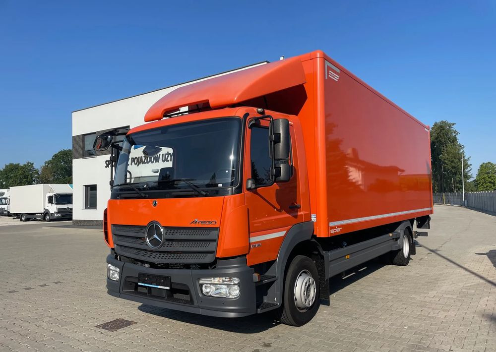 Mercedes-Benz ATEGO 1218 - Furgonas sunkvežimis: foto 1 Mercedes-Benz ATEGO 1218 - Furgonas sunkvežimis: foto 1