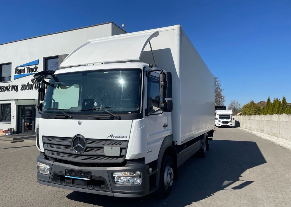 Mercedes-Benz ATEGO 1223 - Furgonas sunkvežimis: foto 1 Mercedes-Benz ATEGO 1223 - Furgonas sunkvežimis: foto 1