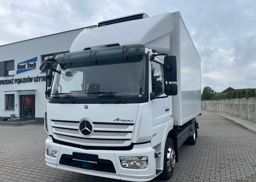 Mercedes-Benz ATEGO 1227 CHŁODNIA HAKOWA / HAKÓWKA - Refrižeratorius sunkvežimis: foto 1 Mercedes-Benz ATEGO 1227 CHŁODNIA HAKOWA / HAKÓWKA - Refrižeratorius sunkvežimis: foto 1