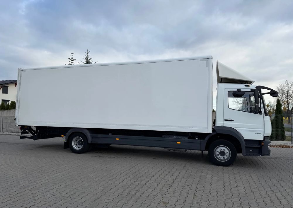 Mercedes-Benz ATEGO 1318 IZOTERMA 20 PALET! - Furgonas sunkvežimis: foto 4 Mercedes-Benz ATEGO 1318 IZOTERMA 20 PALET! - Furgonas sunkvežimis: foto 4