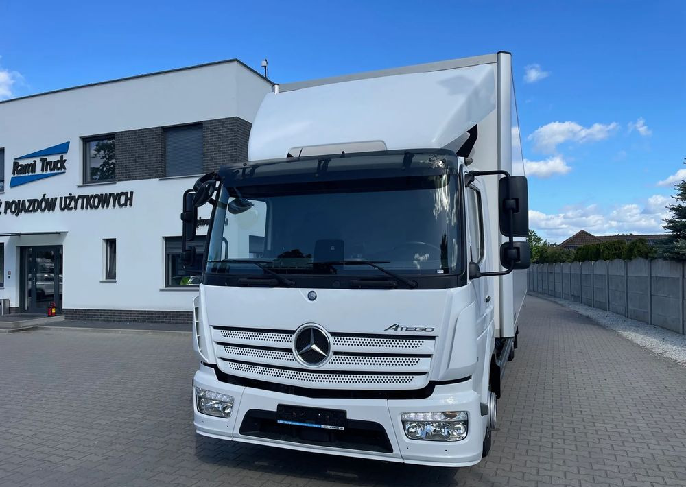 Mercedes-Benz ATEGO 818, IZOTERMA OGRZEWANA! - Furgonas sunkvežimis: foto 3 Mercedes-Benz ATEGO 818, IZOTERMA OGRZEWANA! - Furgonas sunkvežimis: foto 3