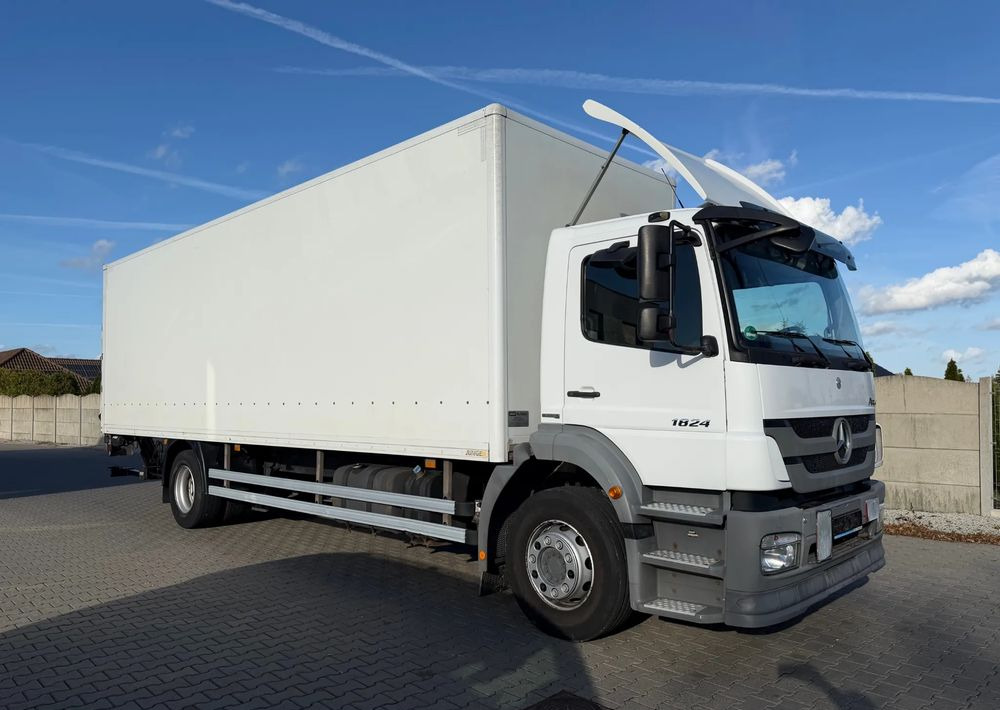 Mercedes-Benz AXOR 1824,  EURO 5,KLIMA, KONTENER 8,5 m! - Furgonas sunkvežimis: foto 4 Mercedes-Benz AXOR 1824,  EURO 5,KLIMA, KONTENER 8,5 m! - Furgonas sunkvežimis: foto 4