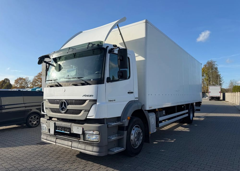 Mercedes-Benz AXOR 1824,  EURO 5,KLIMA, KONTENER 8,5 m! - Furgonas sunkvežimis: foto 1 Mercedes-Benz AXOR 1824,  EURO 5,KLIMA, KONTENER 8,5 m! - Furgonas sunkvežimis: foto 1