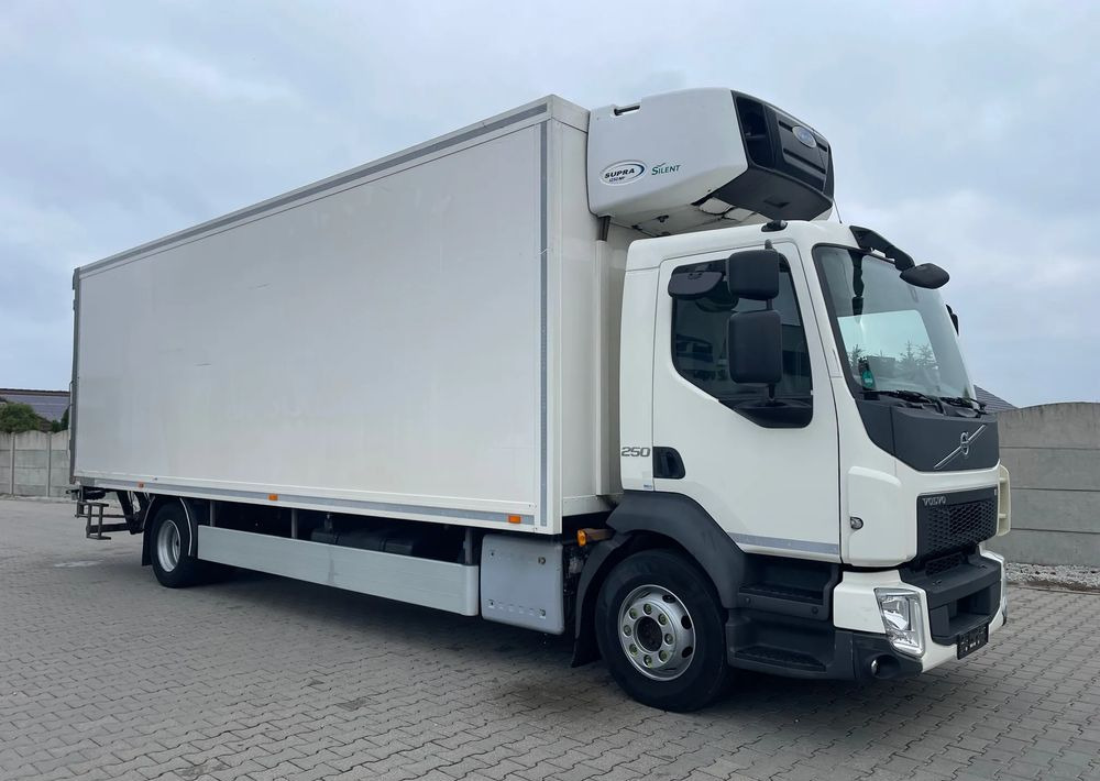Volvo FL 16.250 CHŁODNIA - Refrižeratorius sunkvežimis: foto 4 Volvo FL 16.250 CHŁODNIA - Refrižeratorius sunkvežimis: foto 4