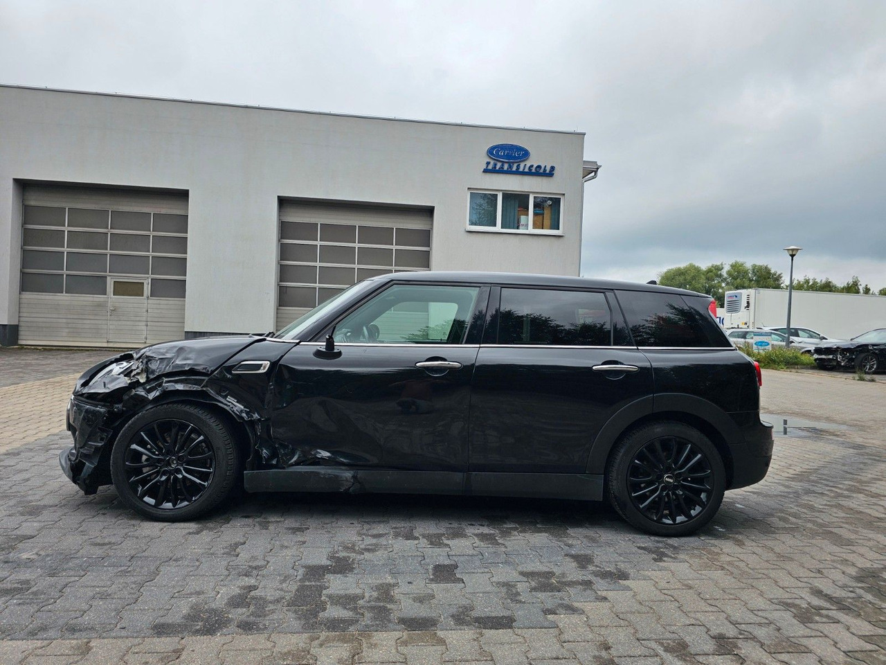 MINI Cooper D Clubman Automatik Harman/Kardon - Universalas: foto 3 MINI Cooper D Clubman Automatik Harman/Kardon - Universalas: foto 3