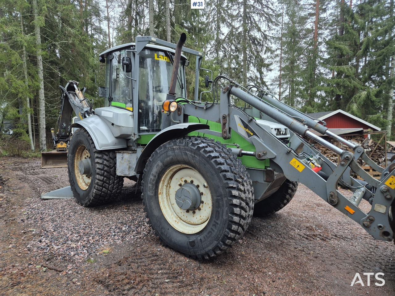 Lännen 8800E Kaivurikuormaaja - Ekskavatorius-krautuvas: foto 2 Lännen 8800E Kaivurikuormaaja - Ekskavatorius-krautuvas: foto 2