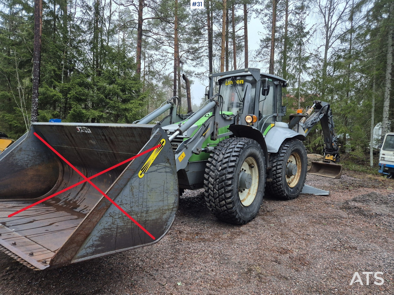 Lännen 8800E Kaivurikuormaaja - Ekskavatorius-krautuvas: foto 3 Lännen 8800E Kaivurikuormaaja - Ekskavatorius-krautuvas: foto 3