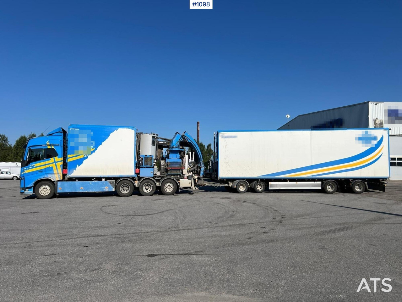 Volvo FH16 8*4 Flishugg - Medienos smulkintuvas: foto 1 Volvo FH16 8*4 Flishugg - Medienos smulkintuvas: foto 1