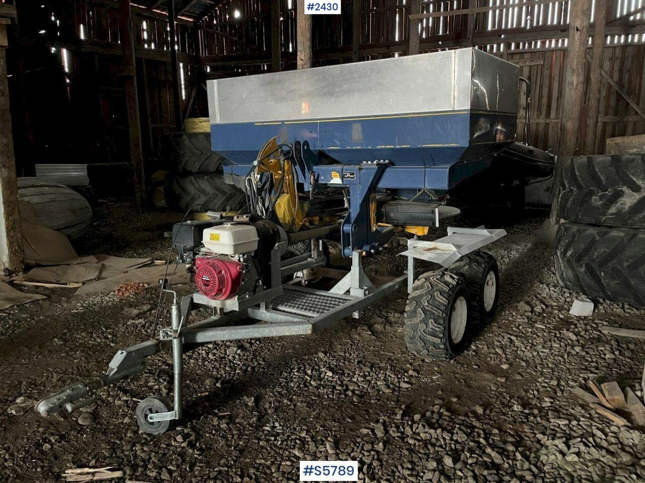 Mėšlo kratytuvas Bogballe Manure spreader: foto 1