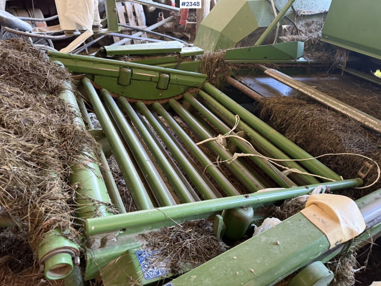 Pašarų tvarkymo technika Krone Combi pack Multi-Cut 1500 round baler: foto 10