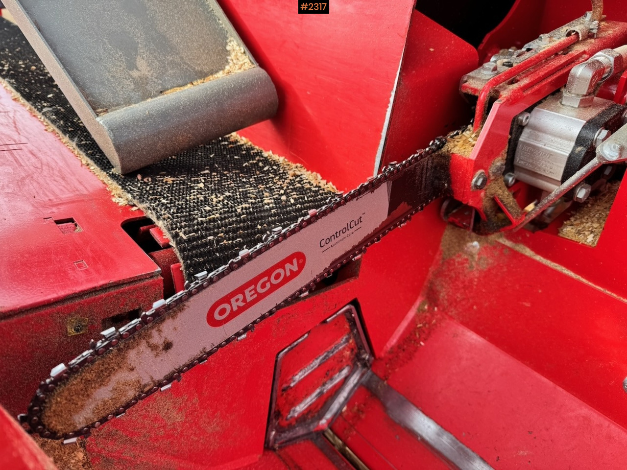 Hakki Pilke 38 Pro PTO firewood processor with table - Miško technika: foto 5 Hakki Pilke 38 Pro PTO firewood processor with table - Miško technika: foto 5