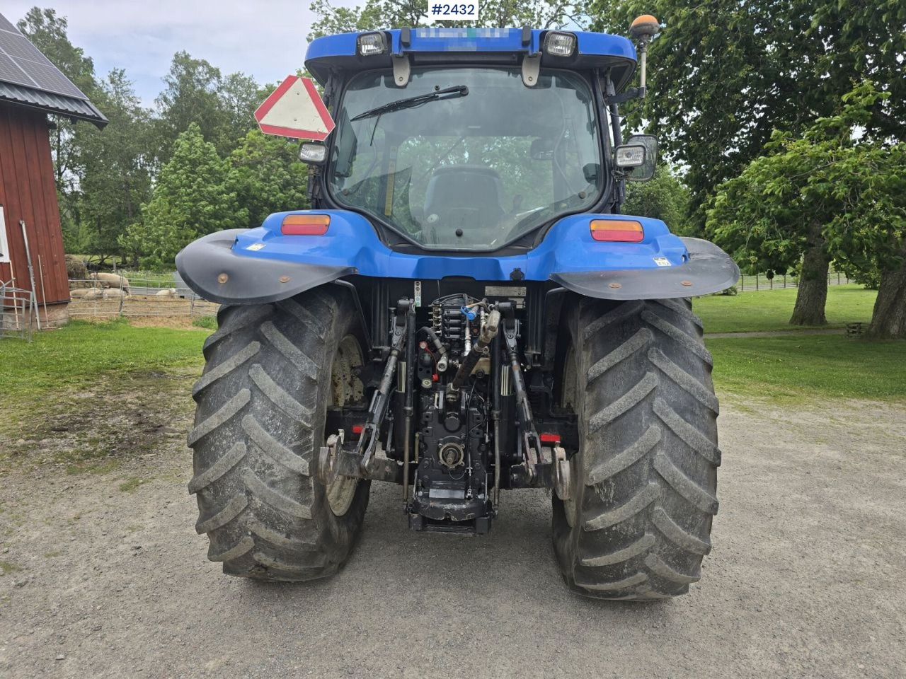 New Holland TS 125A med Frontlastare - Traktorius: foto 3 New Holland TS 125A med Frontlastare - Traktorius: foto 3