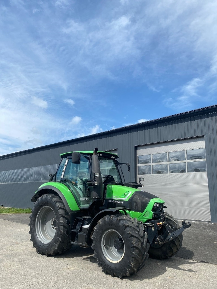 Traktorius Deutz-fahr 6140.4: foto 16