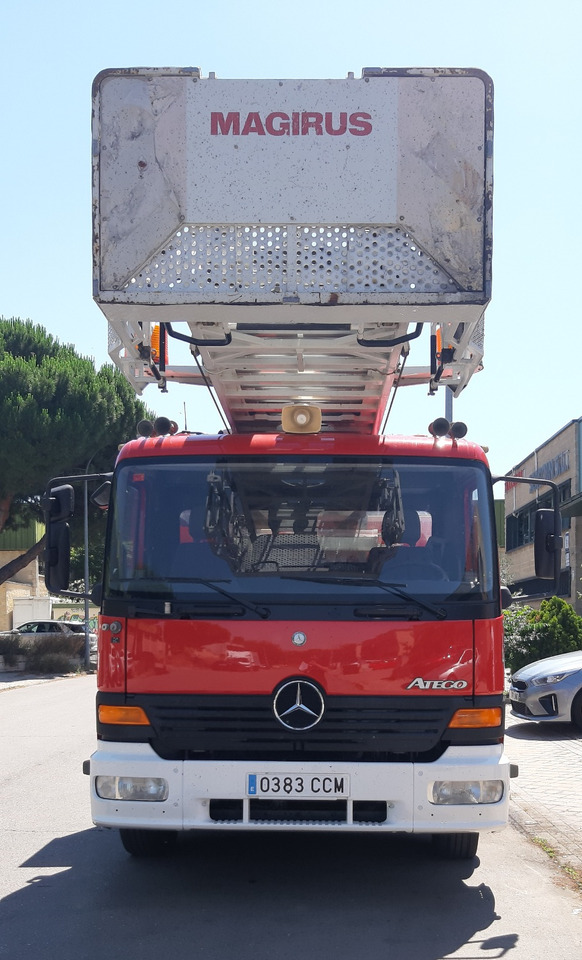 MERCEDES-BENZ 1528F MAGIRUS DLK 23-12 - Gaisrinė mašina: foto 3 MERCEDES-BENZ 1528F MAGIRUS DLK 23-12 - Gaisrinė mašina: foto 3