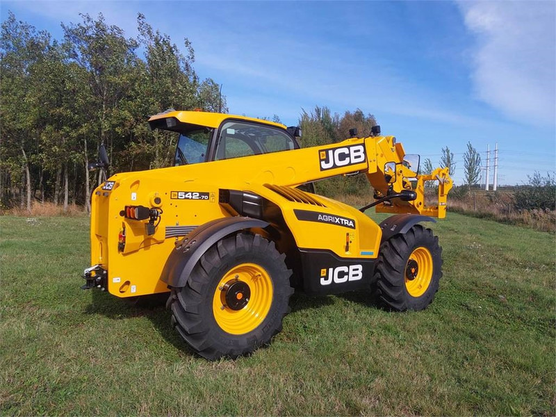 JCB 542-70 AgriXtra DTVT - Teleskopinis krautuvas: foto 3 JCB 542-70 AgriXtra DTVT - Teleskopinis krautuvas: foto 3