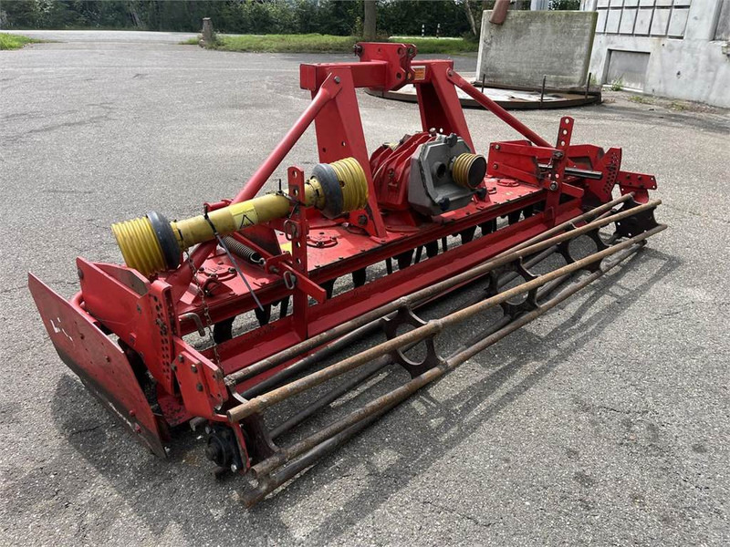 Lely 300-22 - Rotorinis kultivatorius: foto 3 Lely 300-22 - Rotorinis kultivatorius: foto 3