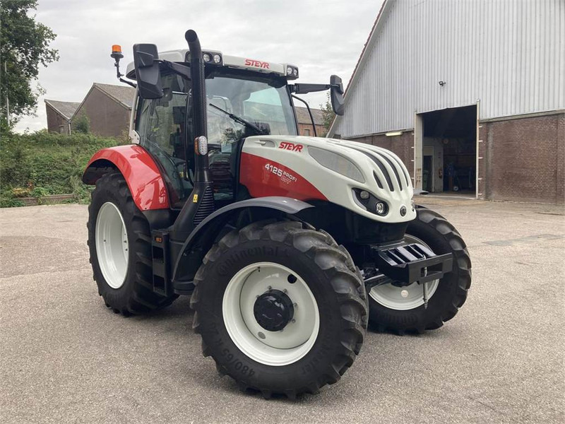 Steyr PROFI 4125 CVT - Traktorius: foto 5 Steyr PROFI 4125 CVT - Traktorius: foto 5