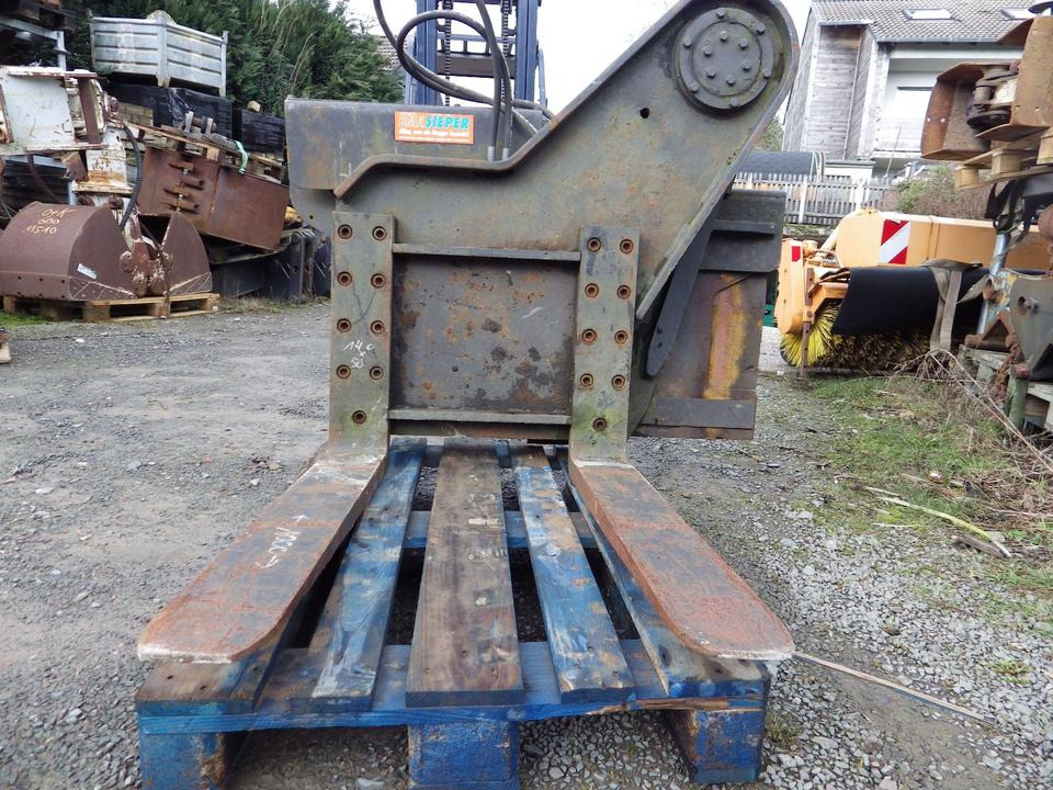 Kistendrehgerät Palettengabel Kippgerät VOLVO L30 Cat 908 - Šakės: foto 2 Kistendrehgerät Palettengabel Kippgerät VOLVO L30 Cat 908 - Šakės: foto 2