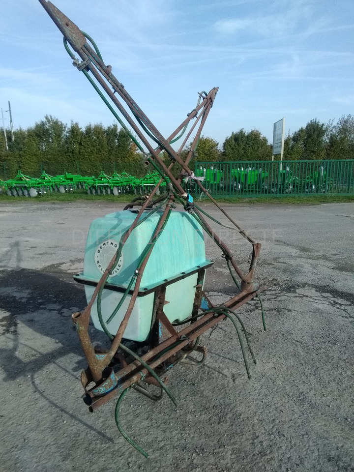 BERTHOUD PULVERISATEUR PO DS 4 - Pakabinamas purkštuvas: foto 2 BERTHOUD PULVERISATEUR PO DS 4 - Pakabinamas purkštuvas: foto 2