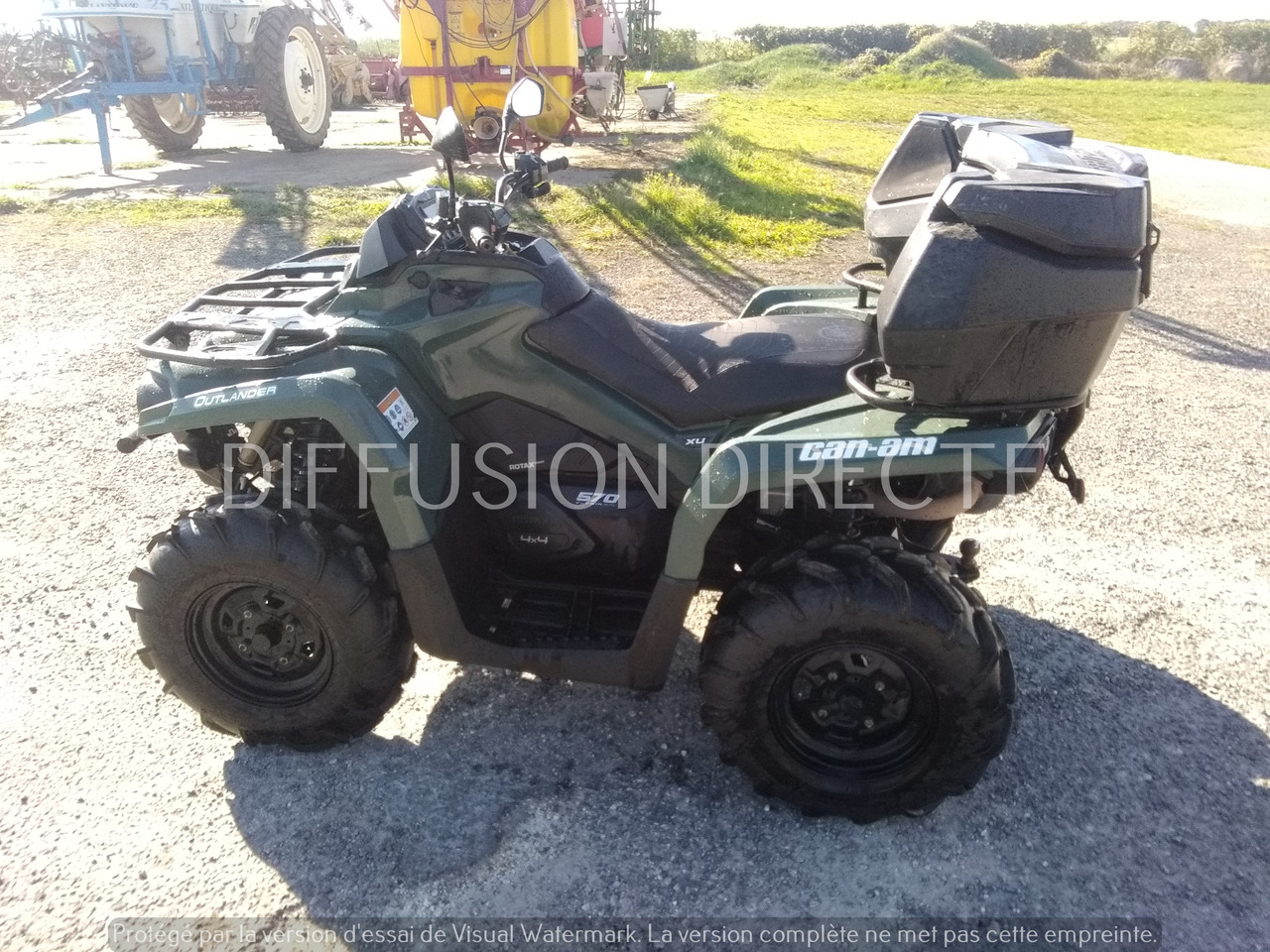 CAN-AM QUAD OUTLANDER - Traktorius: foto 3 CAN-AM QUAD OUTLANDER - Traktorius: foto 3