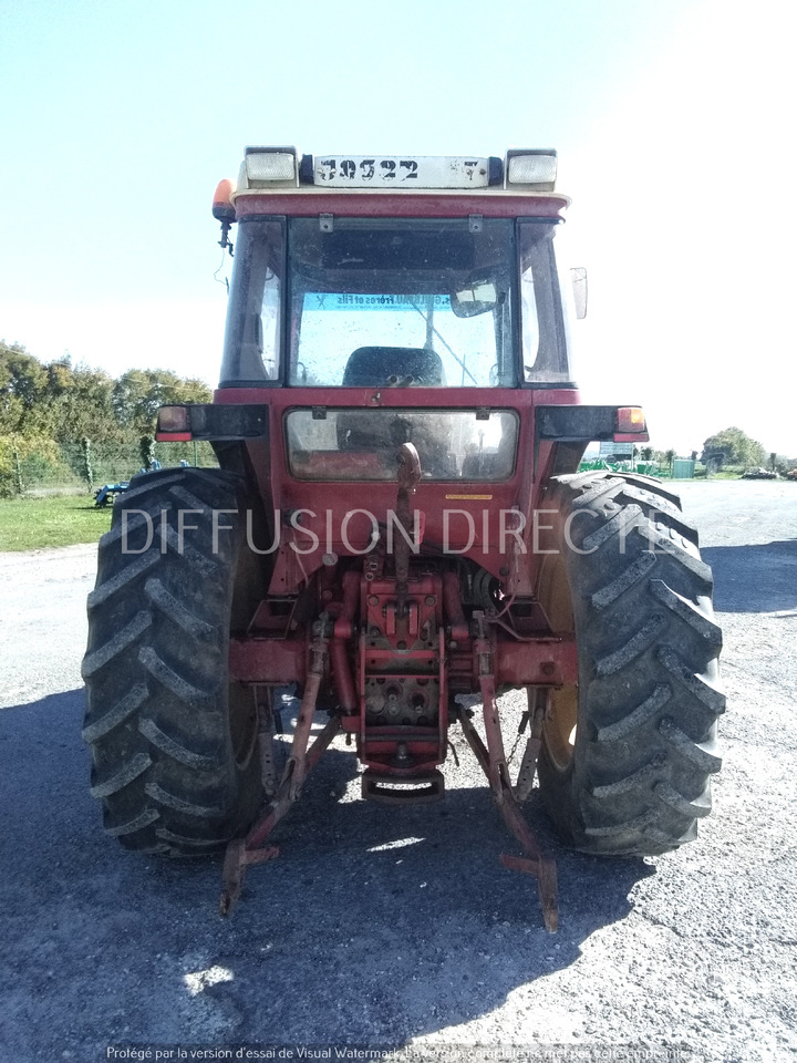 CASE IH TRACTEUR AGRICOLE 845 XL - Traktorius: foto 4 CASE IH TRACTEUR AGRICOLE 845 XL - Traktorius: foto 4