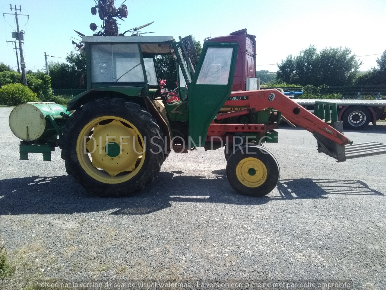 JOHN DEERE TRACTEUR 1120 - Traktorius: foto 2 JOHN DEERE TRACTEUR 1120 - Traktorius: foto 2