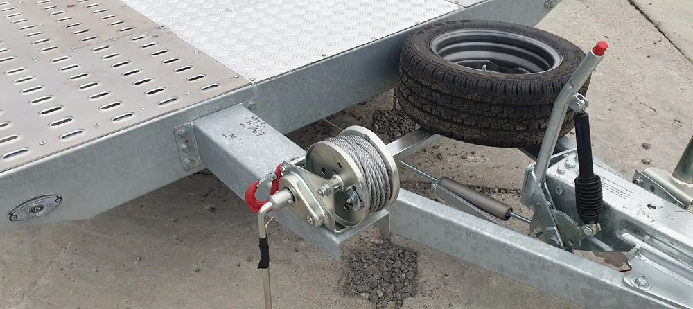 Niewiadów Indiana 8,5 x 2,1 Blacha - Autovežis priekaba: foto 3 Niewiadów Indiana 8,5 x 2,1 Blacha - Autovežis priekaba: foto 3