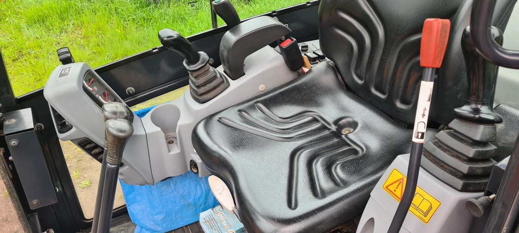 2016 Kubota KX016-4 Mini Digger, only 1550 hours - Mini ekskavatorius: foto 4 2016 Kubota KX016-4 Mini Digger, only 1550 hours - Mini ekskavatorius: foto 4