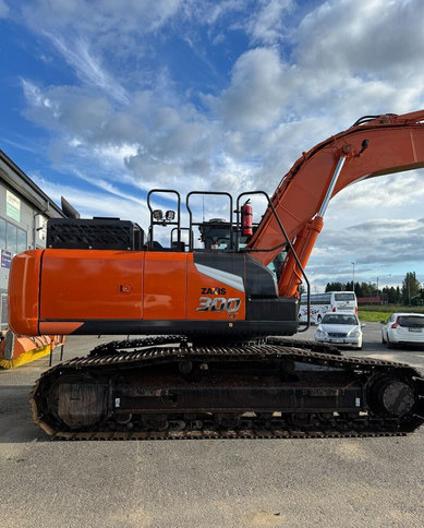 HitachiZX300LC-7 + Engcon - Vikšrinis ekskavatorius: foto 5 HitachiZX300LC-7 + Engcon - Vikšrinis ekskavatorius: foto 5