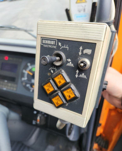 Gatvių šlavimo mašina SchmidtSK650 Atego 85kmh/h: foto 19