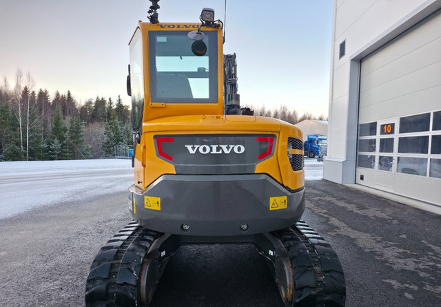 VolvoECR58D + Engcon, Novatron - Vikšrinis ekskavatorius: foto 4 VolvoECR58D + Engcon, Novatron - Vikšrinis ekskavatorius: foto 4