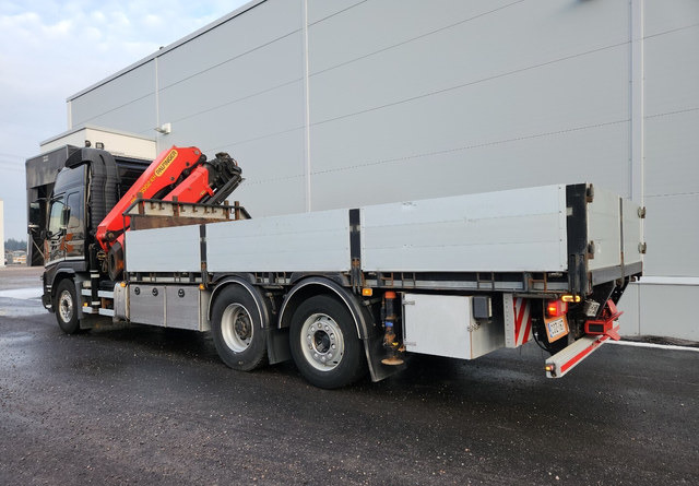 VolvoFMX 6x2 - Platforminis/ Bortinis sunkvežimis, Sunkvežimis su kranu: foto 3 VolvoFMX 6x2 - Platforminis/ Bortinis sunkvežimis, Sunkvežimis su kranu: foto 3