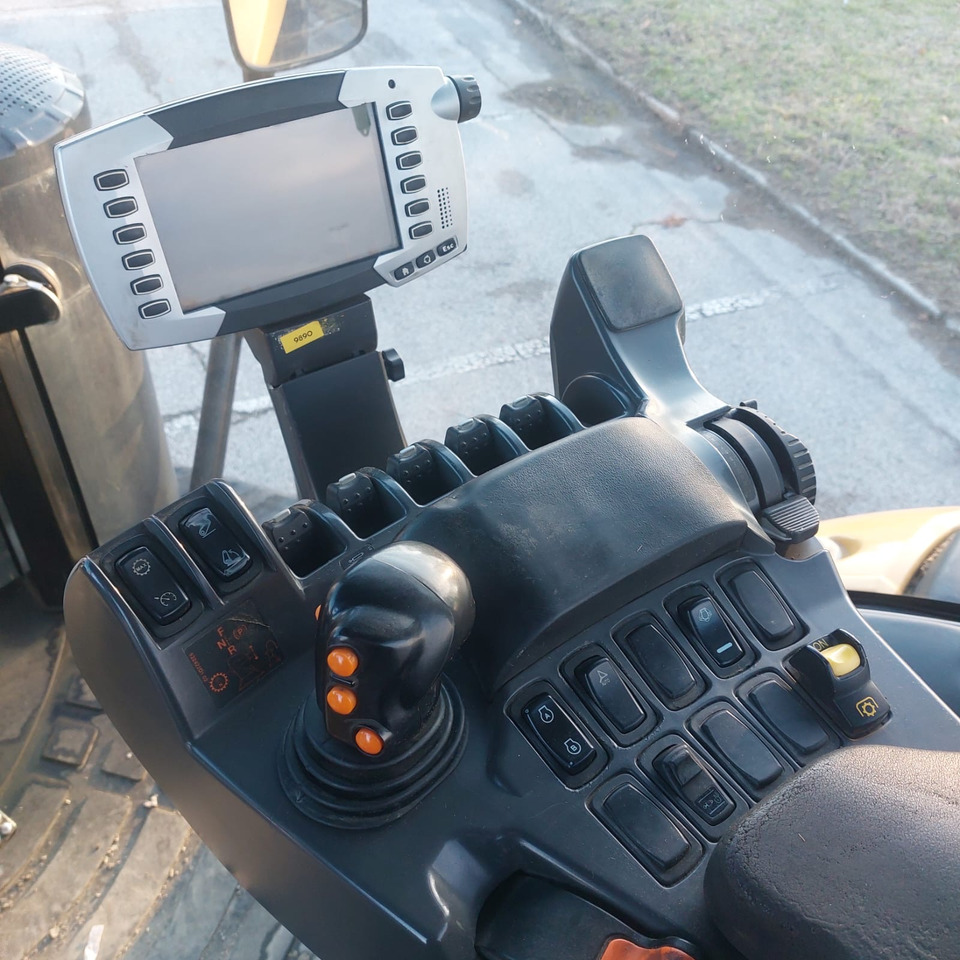 CHALLENGER MT 765E - Traktorius: foto 1 CHALLENGER MT 765E - Traktorius: foto 1