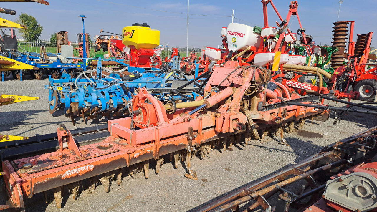 ERPICE ROTANTE MASCHIO AQUILA 6 METRI MOD 6000 * CR - Žemės dirbimo freza: foto 1 ERPICE ROTANTE MASCHIO AQUILA 6 METRI MOD 6000 * CR - Žemės dirbimo freza: foto 1