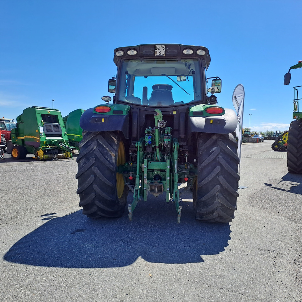 JOHN DEERE 6125R - Traktorius: foto 4 JOHN DEERE 6125R - Traktorius: foto 4