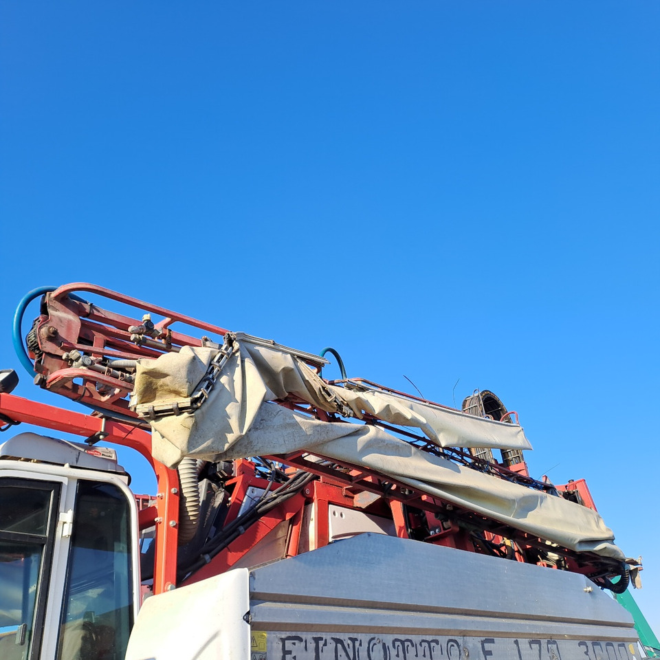 POLVERIZZATORE SEMOVENTE FINOTTO E170 3000 - Savaeigis purkštuvas: foto 5 POLVERIZZATORE SEMOVENTE FINOTTO E170 3000 - Savaeigis purkštuvas: foto 5