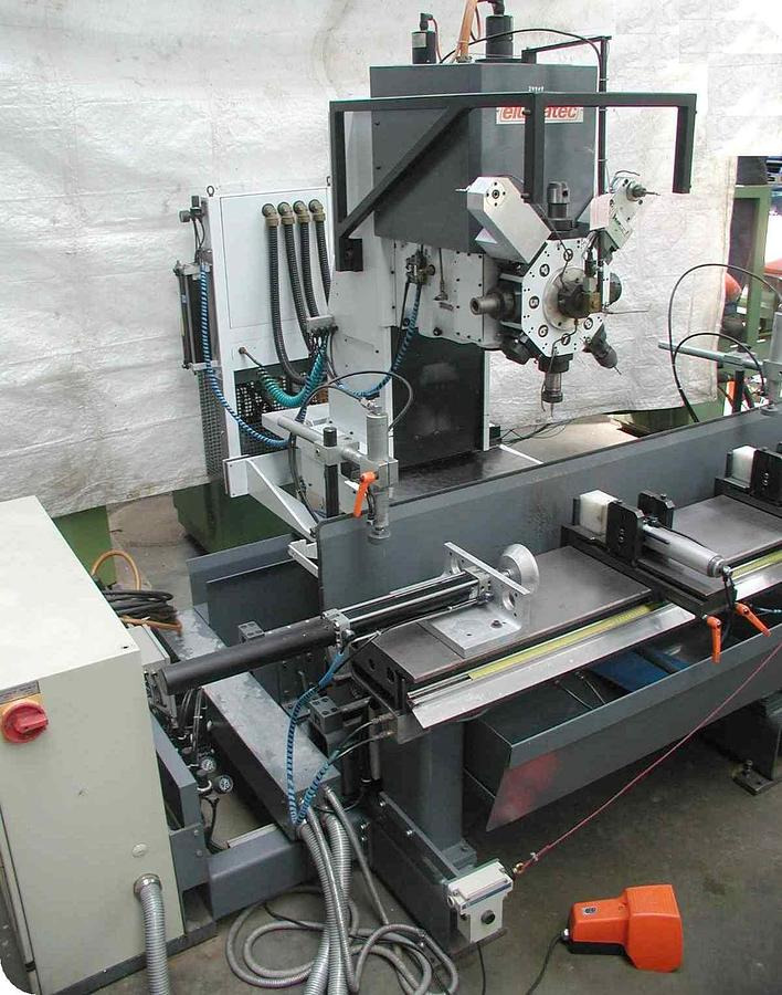 CNC-Stab-Bearbeitungszentrum ELU - CNC apdirbimo centras: foto 2 CNC-Stab-Bearbeitungszentrum ELU - CNC apdirbimo centras: foto 2