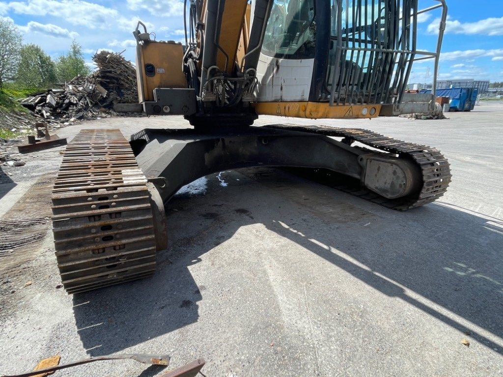 Liebherr LH 30 C Litronic - Ekskavatorius su ilga strėle: foto 4 Liebherr LH 30 C Litronic - Ekskavatorius su ilga strėle: foto 4