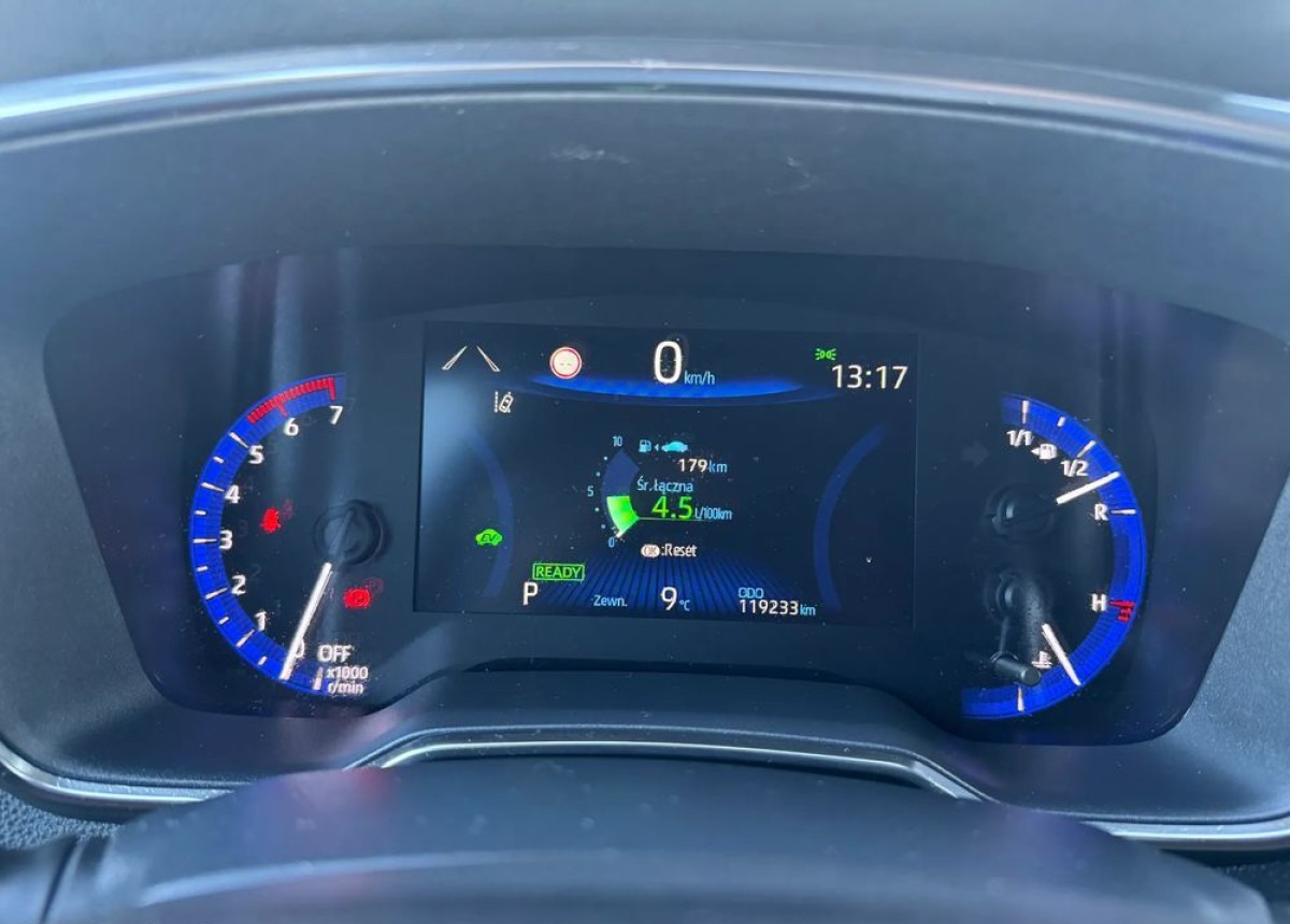 Toyota Corolla 1.8 Hybrid Active Niski przebieg LED FV23 W SUPER STANIE - Universalas: foto 5 Toyota Corolla 1.8 Hybrid Active Niski przebieg LED FV23 W SUPER STANIE - Universalas: foto 5
