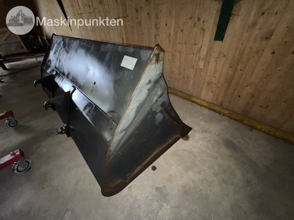 Ålö Universal skopa - Kaušas - Statybinė technika: foto 4 Ålö Universal skopa - Kaušas - Statybinė technika: foto 4