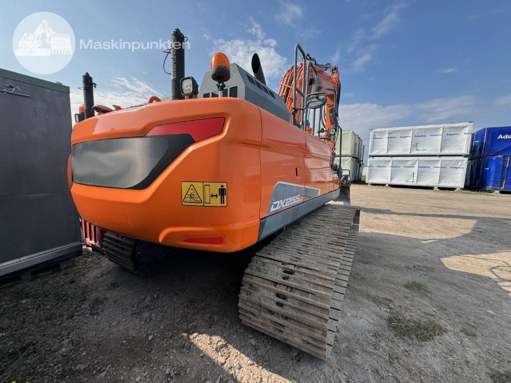 Doosan DX 255 LC-5 - Vikšrinis ekskavatorius: foto 3 Doosan DX 255 LC-5 - Vikšrinis ekskavatorius: foto 3