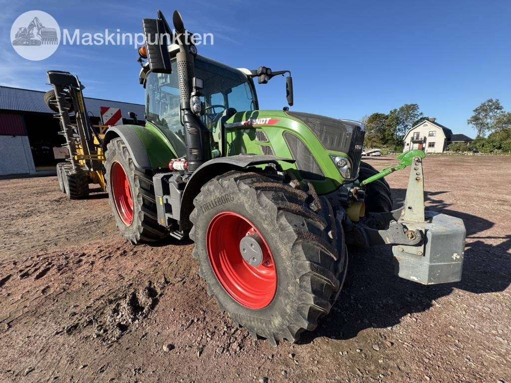 Fendt 724 Vario - Traktorius: foto 4 Fendt 724 Vario - Traktorius: foto 4