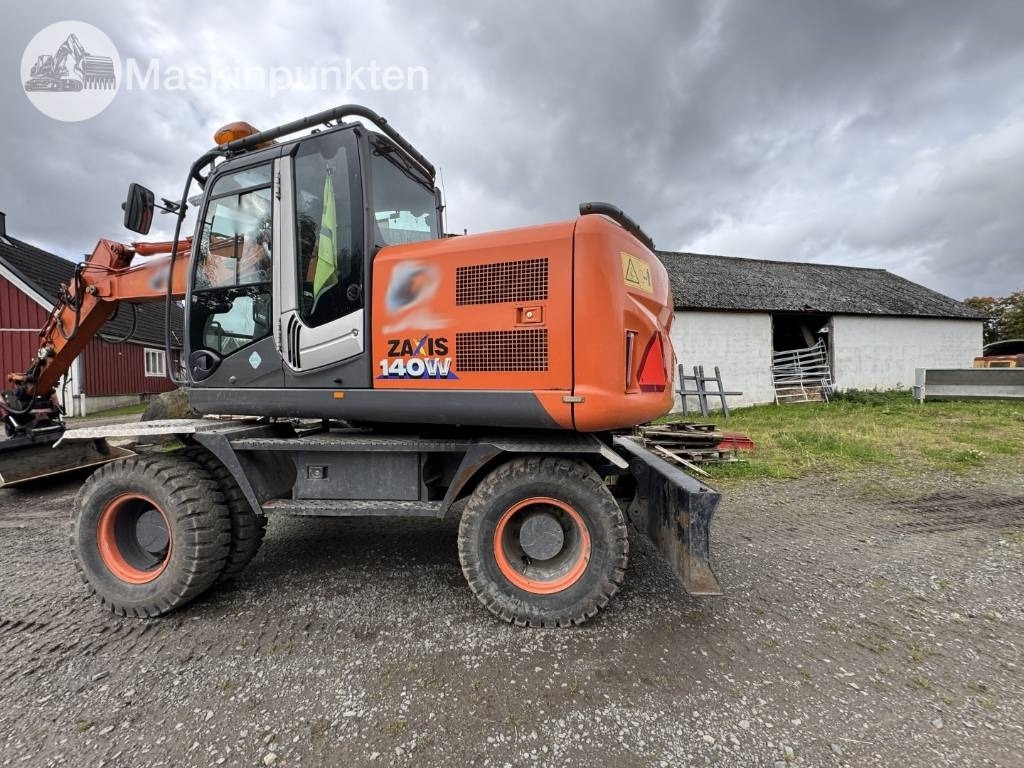 Hitachi ZX 140 W-3 - Ratinis ekskavatorius: foto 2 Hitachi ZX 140 W-3 - Ratinis ekskavatorius: foto 2