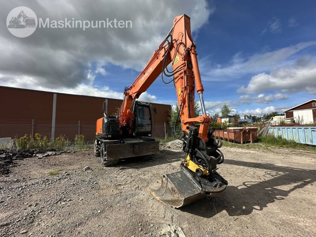 Hitachi ZX 140 W-5B - Ratinis ekskavatorius: foto 3 Hitachi ZX 140 W-5B - Ratinis ekskavatorius: foto 3